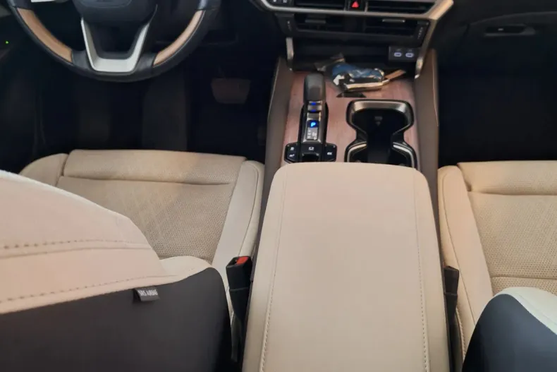 Lexus Seria RX din 2024 cu 13.500 km - oferta LEX179315 - foto 24