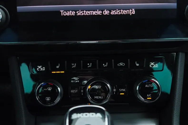 Skoda Superb din 2022 cu 130.193 km - oferta SKO179319 - foto 27