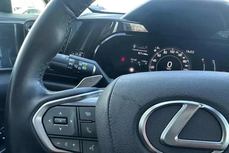 Lexus Seria NX din 2024 cu 33.420 km - oferta LEX179321 - foto 12