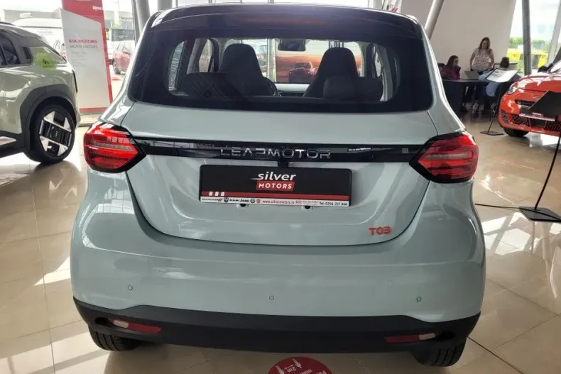 Leapmotor T03 din 2024 cu 500 km - oferta LEA179327 - foto 4