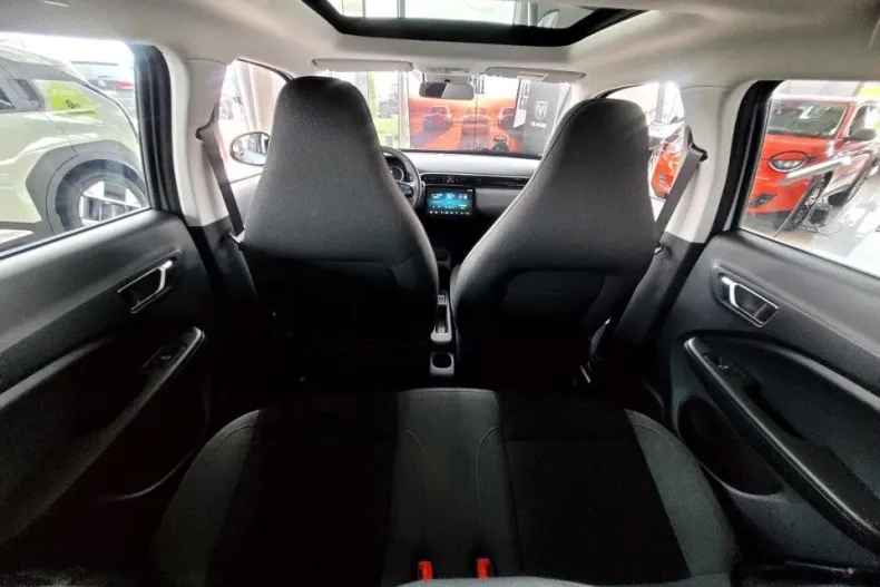 Leapmotor T03 din 2024 cu 500 km - oferta LEA179327 - foto 10