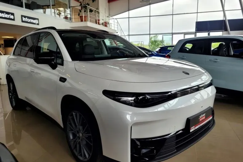 Leapmotor C10 din 2024 cu 1 km - oferta LEA179328 - foto 8