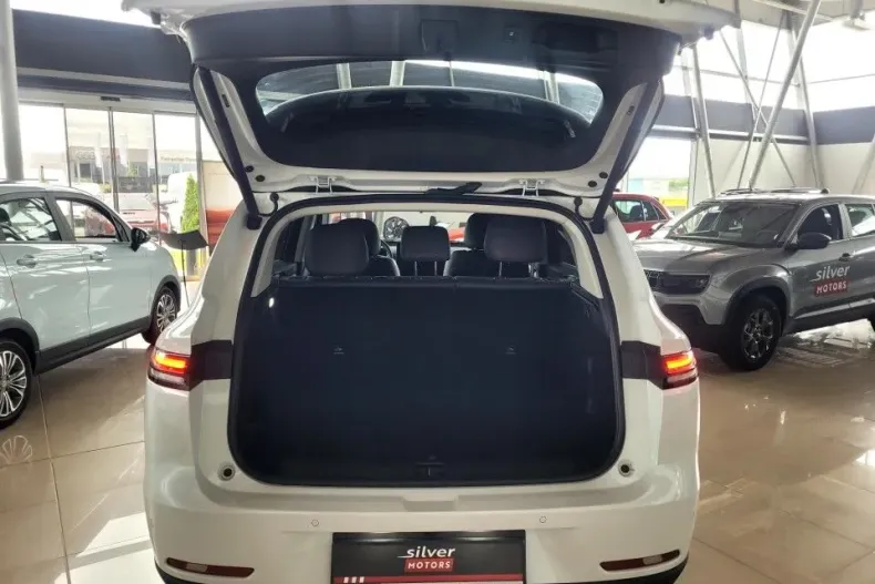 Leapmotor C10 din 2024 cu 1 km - oferta LEA179328 - foto 9