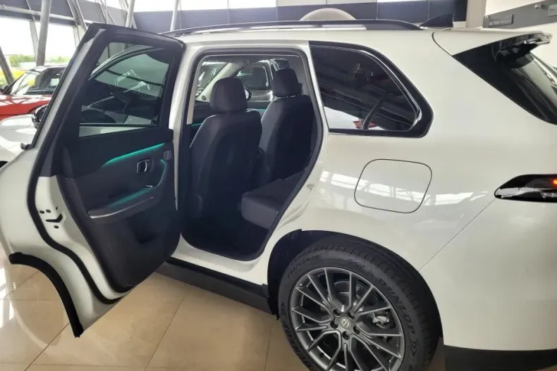 Leapmotor C10 din 2024 cu 1 km - oferta LEA179328 - foto 16