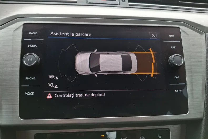 Volkswagen Passat din 2021 cu 60.881 km - oferta VOL179335 - foto 16