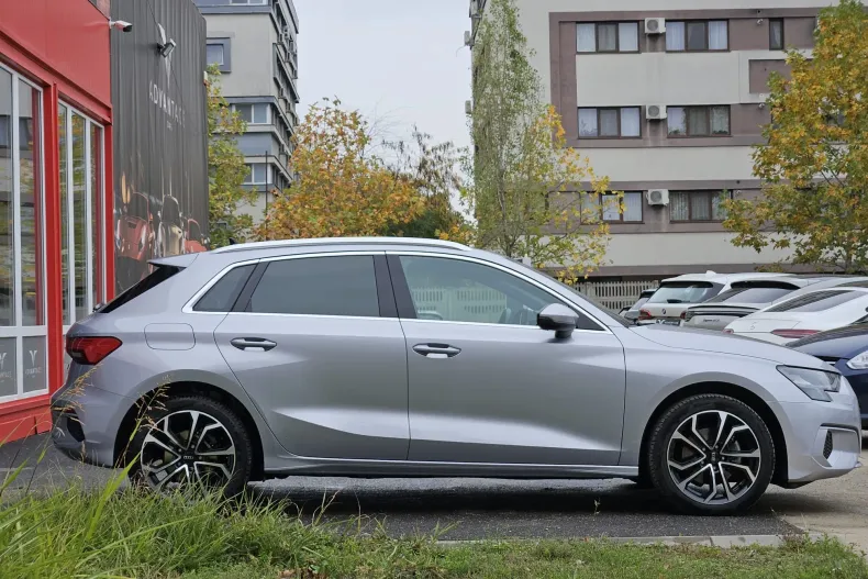 Audi A3 din 2023 cu 18.000 km - oferta AUD179341 - foto 6