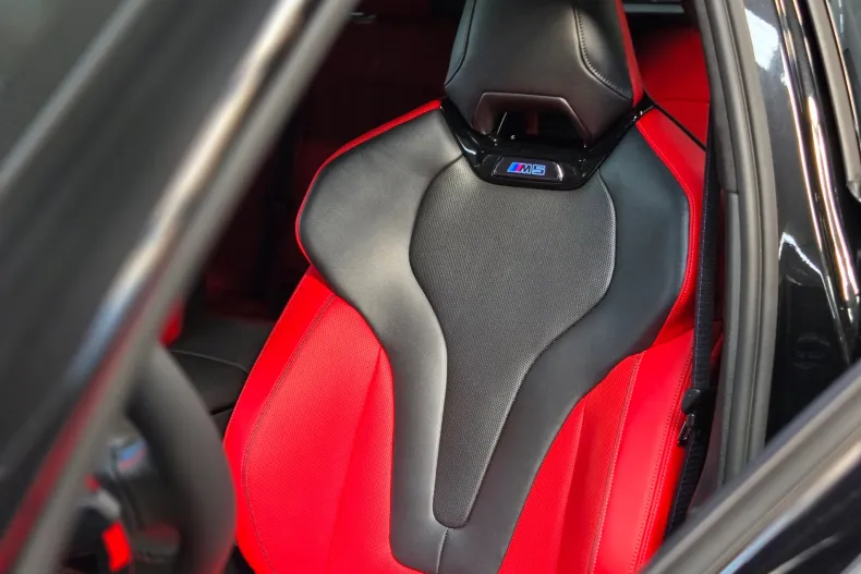 BMW M5 din 2025 cu 20 km - oferta BMW179346 - foto 2