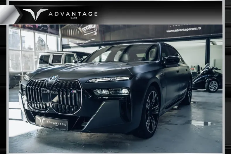 BMW M7 din 2024 cu 7.940 km - oferta BMW179353 - foto 1