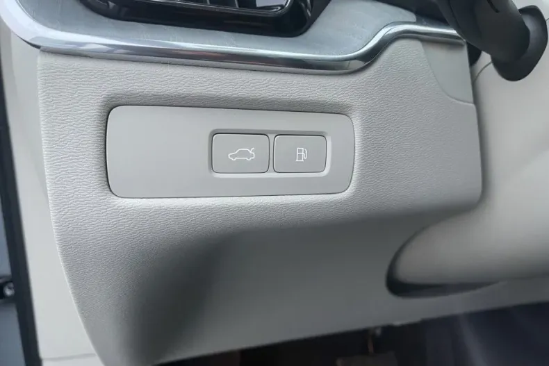 Volvo XC60 din 2024 cu 1 km - oferta VOL179360 - foto 20