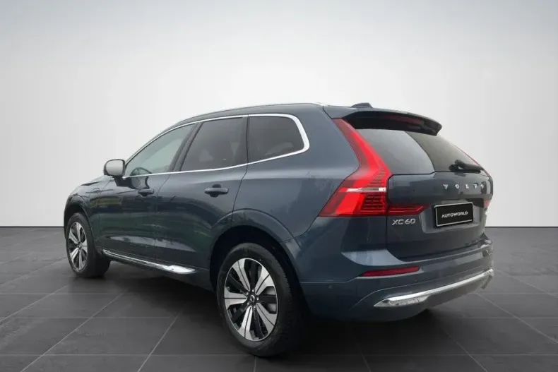 Volvo XC60 din 2024 cu 1 km - oferta VOL179361 - foto 4