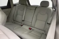 Volvo XC60 din 2024 cu 1 km - oferta VOL179361 - foto 13