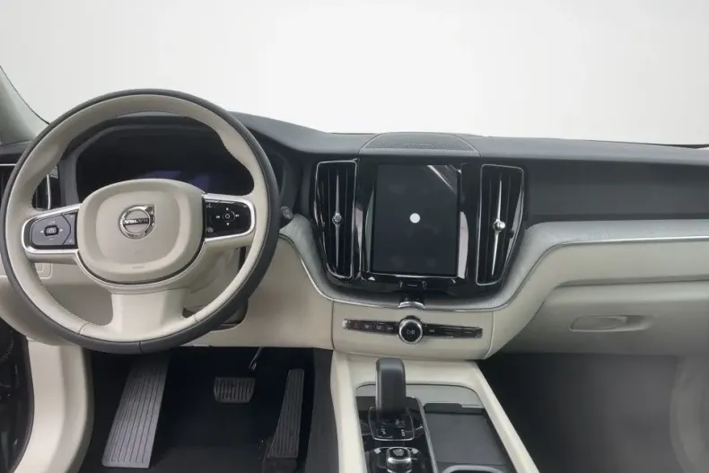 Volvo XC60 din 2024 cu 1 km - oferta VOL179361 - foto 14