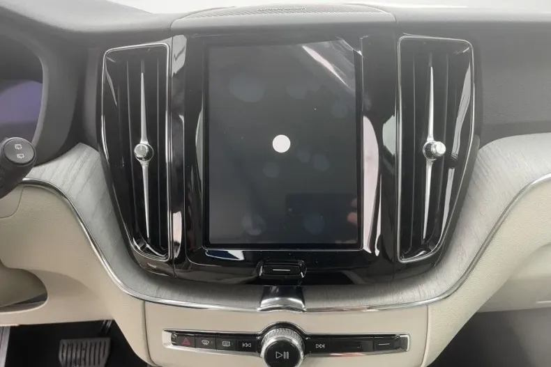 Volvo XC60 din 2024 cu 1 km - oferta VOL179361 - foto 16