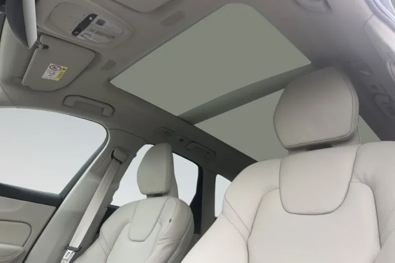 Volvo XC60 din 2024 cu 1 km - oferta VOL179361 - foto 18