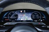 Porsche Taycan din 2023 cu 25.900 km - oferta POR179370 - foto 31