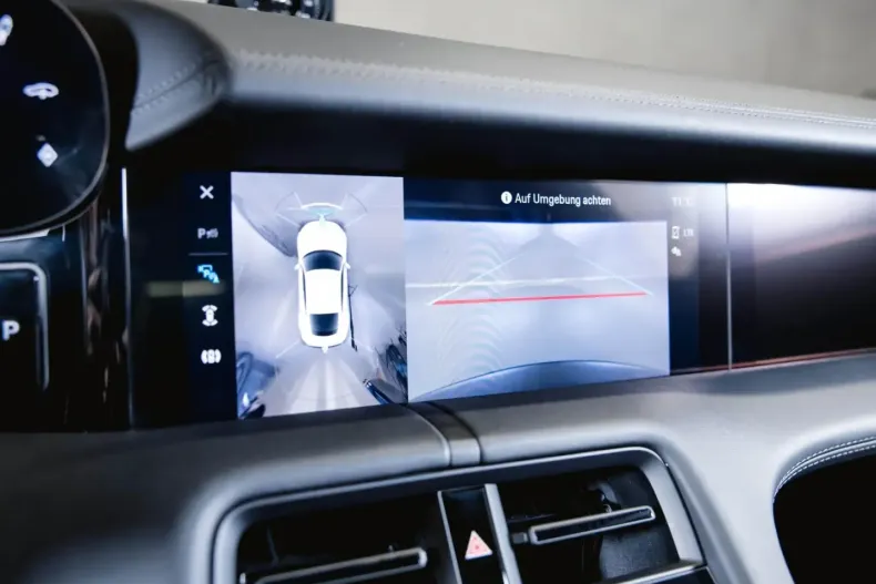 Porsche Taycan din 2023 cu 25.900 km - oferta POR179370 - foto 36