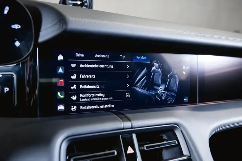 Porsche Taycan din 2023 cu 25.900 km - oferta POR179370 - foto 39