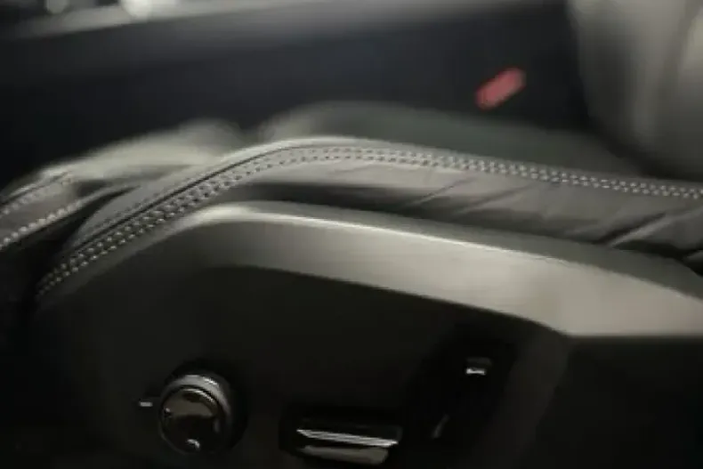 Volvo XC60 din 2023 cu 82.577 km - oferta VOL179395 - foto 18