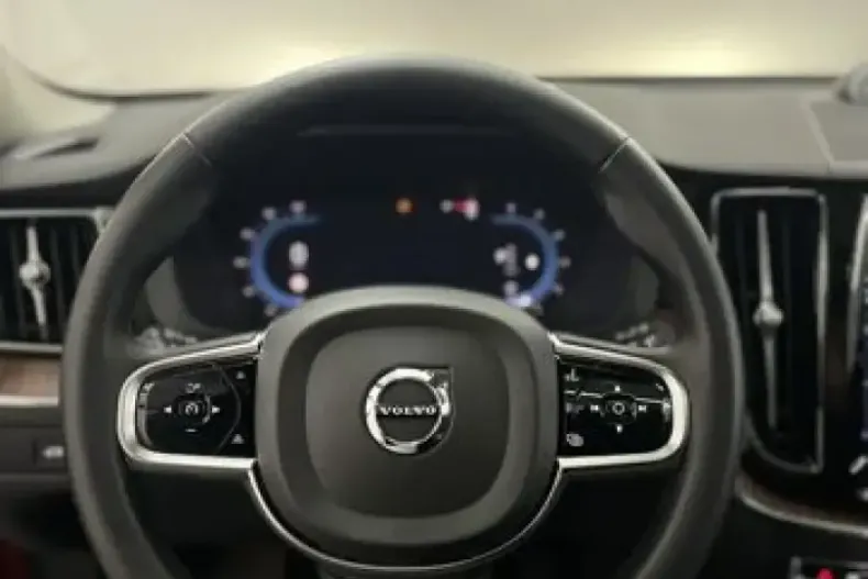 Volvo XC60 din 2023 cu 82.577 km - oferta VOL179395 - foto 23