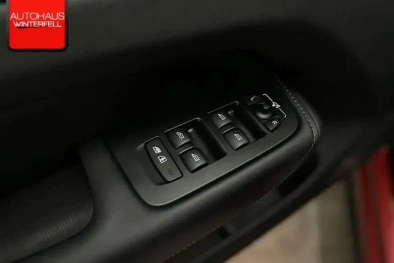 Volvo XC60 din 2023 cu 82.577 km - oferta VOL179395 - foto 34