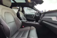 Volvo XC60 din 2022 cu 86.500 km - oferta VOL179399 - foto 12