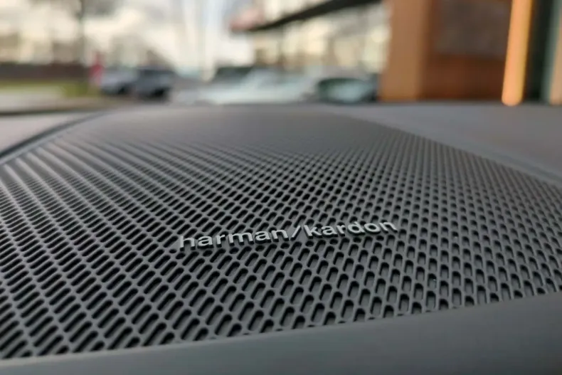 Volvo XC60 din 2022 cu 86.500 km - oferta VOL179399 - foto 23