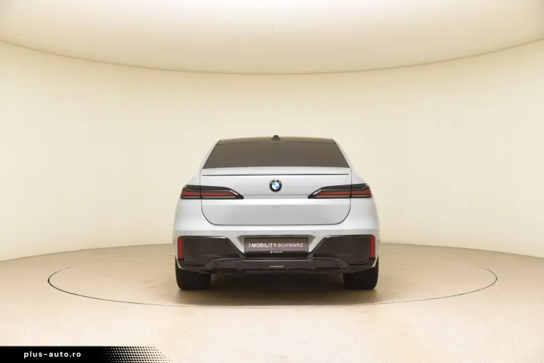 BMW 740 din 2024 cu 21.915 km - oferta BMW179406 - foto 3