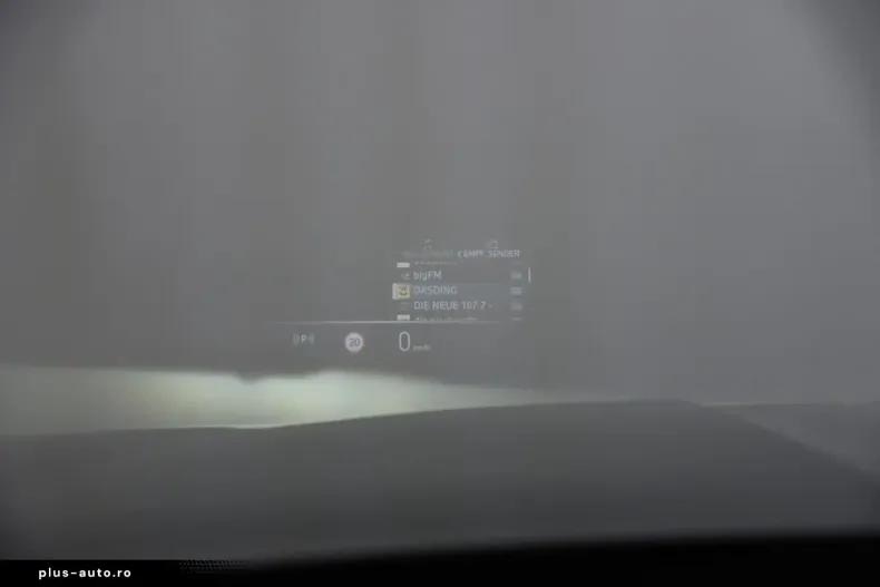 BMW 740 din 2024 cu 21.915 km - oferta BMW179406 - foto 23