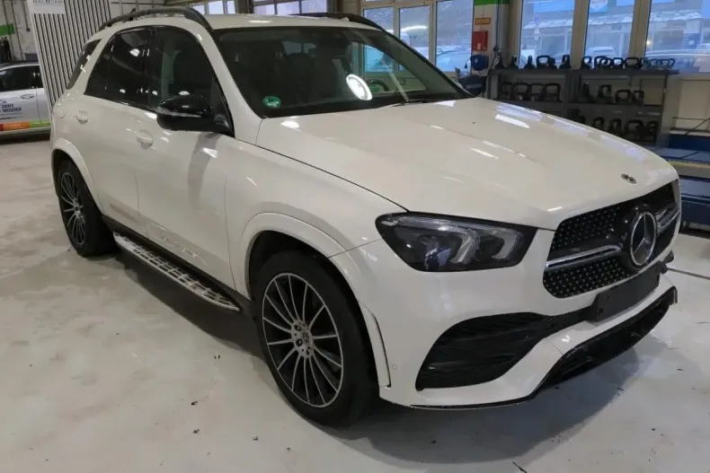Mercedes-Benz GLE 350 (Clasa GLE) din 2021 cu 94.519 km - oferta MER179431 - foto 1