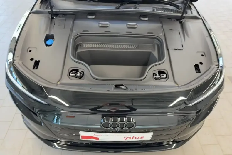 Audi Q6 e-tron din 2025 cu 9.999 km - oferta AUD179437 - foto 8