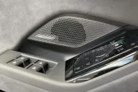 Audi Q6 e-tron din 2025 cu 9.999 km - oferta AUD179437 - foto 11