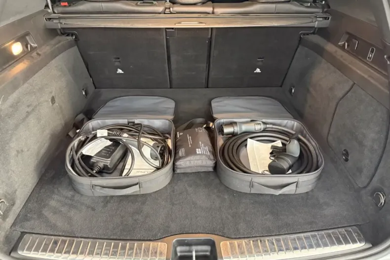 Mercedes-Benz GLE 350 (Clasa GLE) din 2024 cu 70.000 km - oferta MER179438 - foto 16