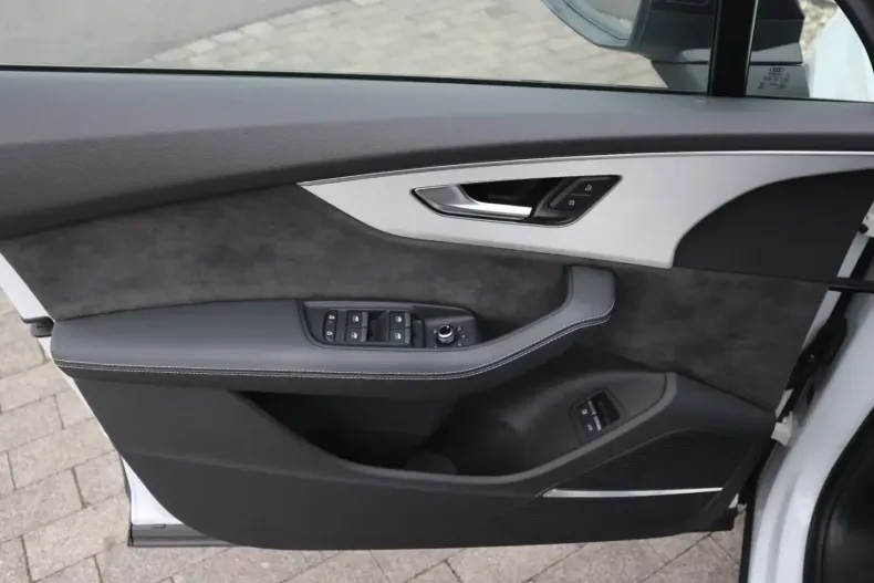 Audi Q7 din 2021 cu 71.828 km - oferta AUD179444 - foto 21