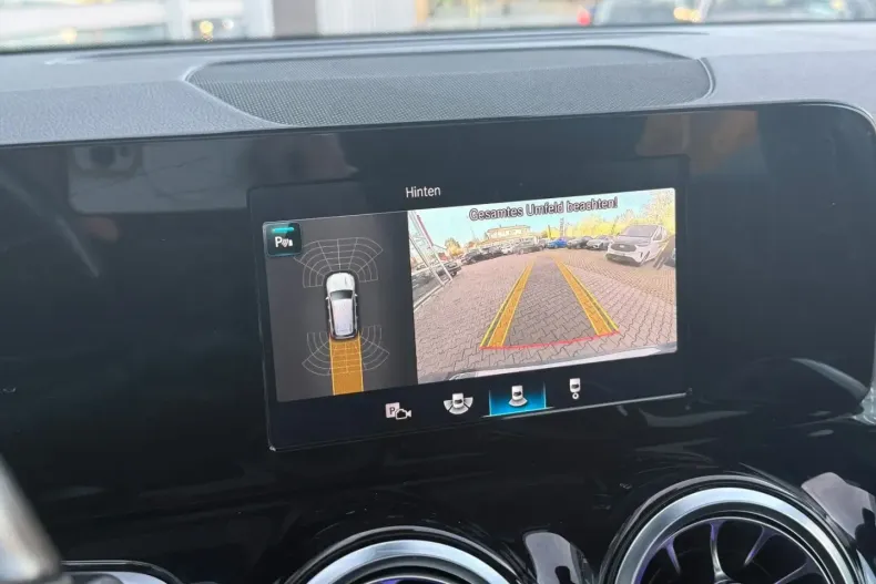 Mercedes-Benz GLB 200 din 2022 cu 97.608 km - oferta MER179447 - foto 28