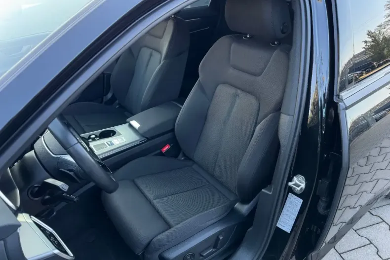 Audi A6 din 2021 cu 76.345 km - oferta AUD179449 - foto 12