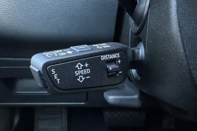 Audi A6 din 2021 cu 76.345 km - oferta AUD179449 - foto 31