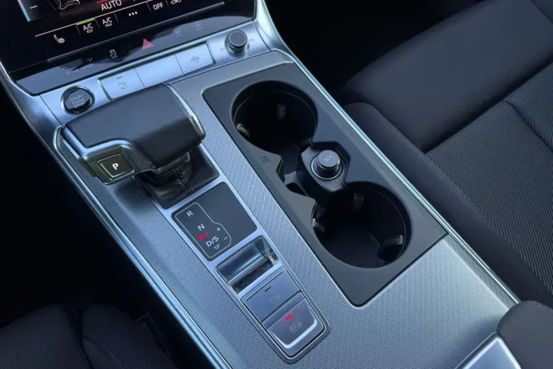 Audi A6 din 2021 cu 76.345 km - oferta AUD179449 - foto 35