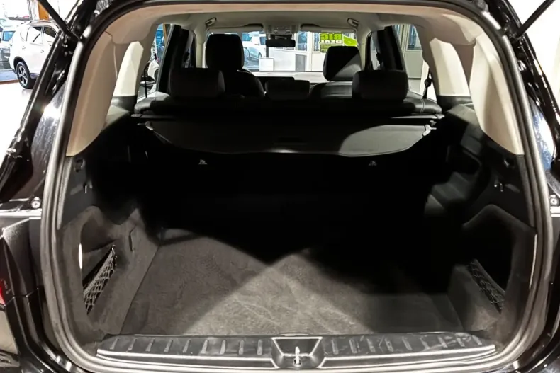 Mercedes-Benz GLB 200 din 2021 cu 75.716 km - oferta MER179451 - foto 8