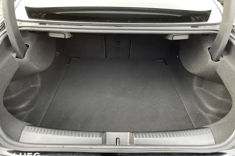 Mercedes-Benz CLA 200 (Clasa CLA) din 2022 cu 33.674 km - oferta MER179454 - foto 16