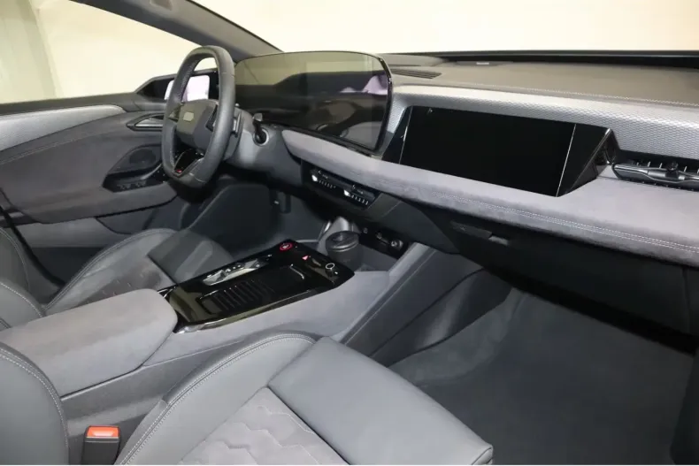 Audi A6 e-tron din 2025 cu 4.151 km - oferta AUD179463 - foto 9