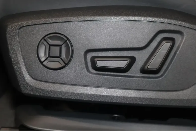 Audi A6 e-tron din 2025 cu 4.151 km - oferta AUD179463 - foto 13