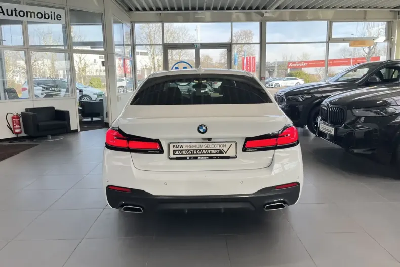 BMW 530 din 2023 cu 85.321 km - oferta BMW179465 - foto 6