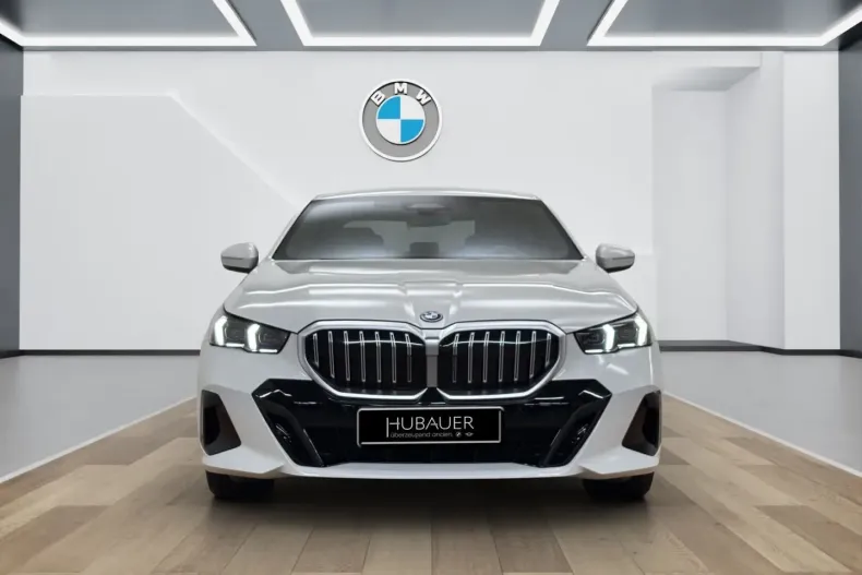 BMW 550 din 2025 cu 1.600 km - oferta BMW179468 - foto 11