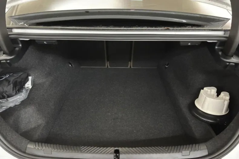 BMW 550 din 2025 cu 1.600 km - oferta BMW179468 - foto 13