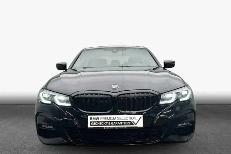 BMW 330 din 2021 cu 74.842 km - oferta BMW179482 - foto 3