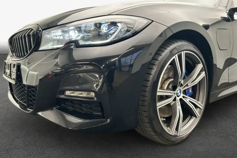 BMW 330 din 2021 cu 74.842 km - oferta BMW179482 - foto 6