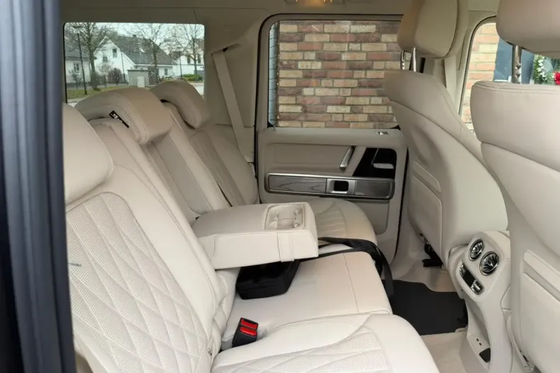 Mercedes-Benz G 63 AMG din 2025 cu 50 km - oferta MER179486 - foto 10