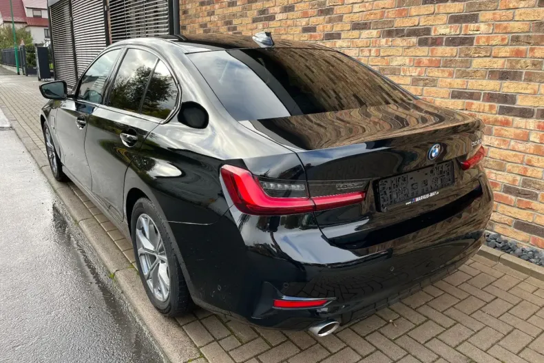 BMW 330 din 2022 cu 56.899 km - oferta BMW179487 - foto 4