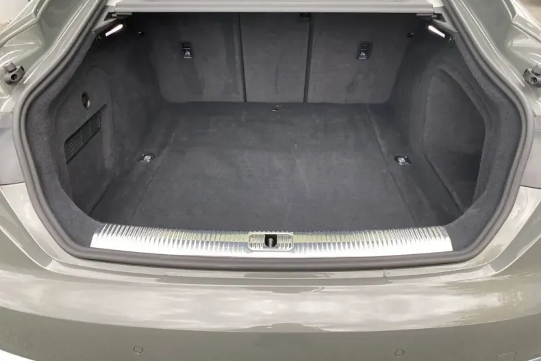 Audi A5 din 2024 cu 52.252 km - oferta AUD179493 - foto 11