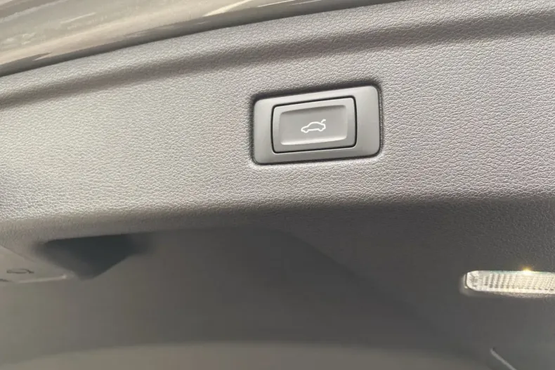 Audi A5 din 2024 cu 52.252 km - oferta AUD179493 - foto 27